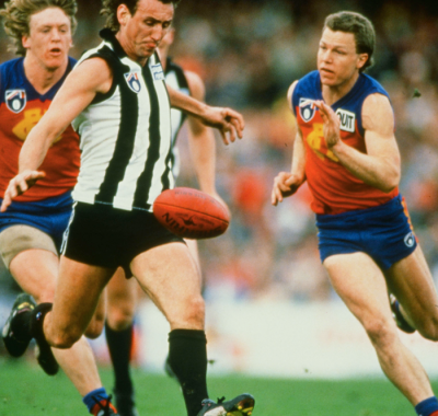 Peter Daicos up against Fitzroy in 1991.