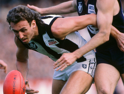 Peter Daicos up against Carlton in a match in 1988.